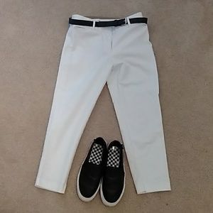 Liz Claiborne white cropped pants
